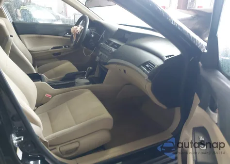 2011 Honda Accord 2.4 Lx-P from USA, damaged, VIN 1HGCP2F43BA104222